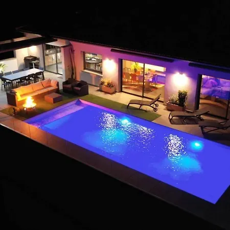 Corse Et Zen Sur Le Toit 185m2 6 A 8 Pers