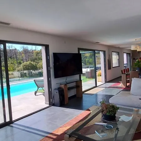 Corse Et Zen Sur Le Toit 185m2 6 A 8 Pers Taglio-Isolaccio