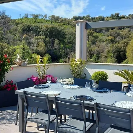 Corse Et Zen Sur Le Toit 185m2 6 A 8 Pers Villa *